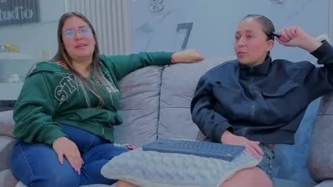 misscheelsee_as online show from 05/07/26, 01:38