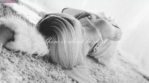 Chloe freelance model Please your thumbs up are important  online show from 12/18/25, 10:38