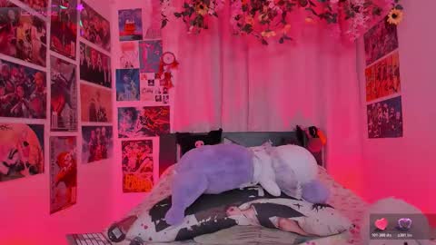 Snapshot of misscurvytop chatting on 03/08/26, 11:19 Vane online show from 03/08/26, 11:19