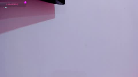 Snapshot of misscurvytop chatting on 03/15/26, 11:00 Vane online show from 03/15/26, 11:00