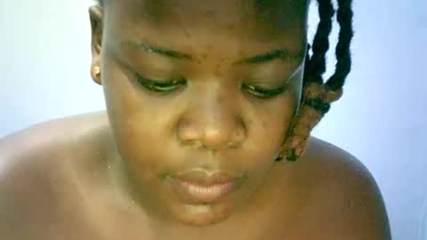 Snapshot of misscuteberry chatting on 02/14/25, 11:09 VAL online show from 02/14/25, 11:09
