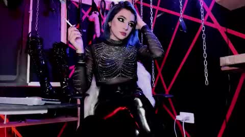 Snapshot of missdarklady chatting on 03/15/26, 04:35 Missdarklady online show from 03/15/26, 04:35