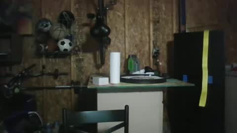 Snapshot of misshoneybadger333 chatting on 09/22/25, 03:08 misshoneybadger333 online show from 09/22/25, 03:08