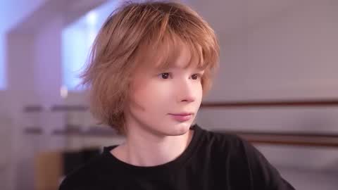 Snapshot of misska__ chatting on 10/19/25, 10:05 BONYA online show from 10/19/25, 10:05