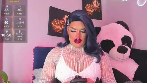 kassandra lazcano online show from 10/08/25, 02:09