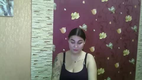 Lisa online show from 01/02/25, 12:45