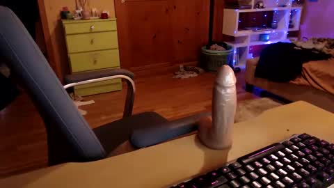 Snapshot of misskittyfox chatting on 12/30/24, 06:27 MissKittyFox online show from 12/30/24, 06:27