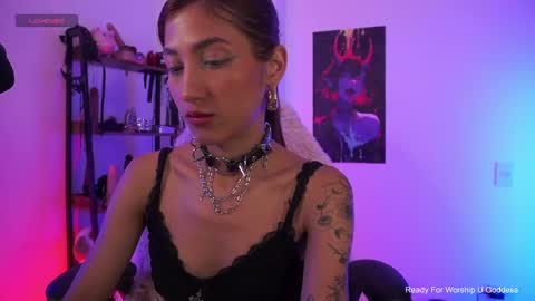 Snapshot of misskorrah chatting on 04/18/26, 12:25 janedoe online show from 04/18/26, 12:25