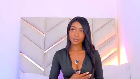 Snapshot of misslilith69 chatting on 01/15/26, 06:55 lyly independient model online show from 01/15/26, 06:55