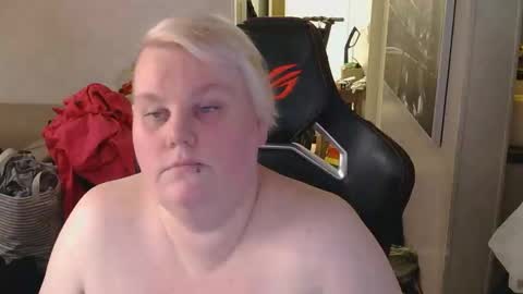 misslj90 online show from 04/15/26, 08:20