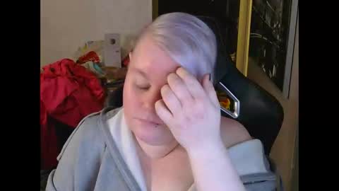 misslj90 online show from 04/20/26, 07:04