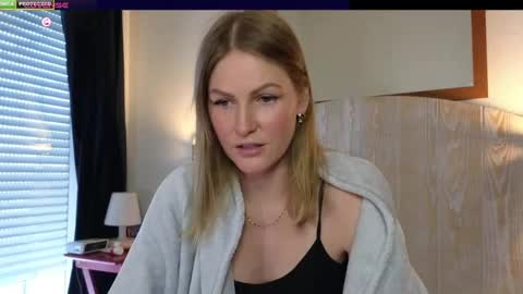 Misslucci online show from 02/09/25, 09:47