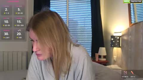 Misslucci online show from 11/19/25, 09:42