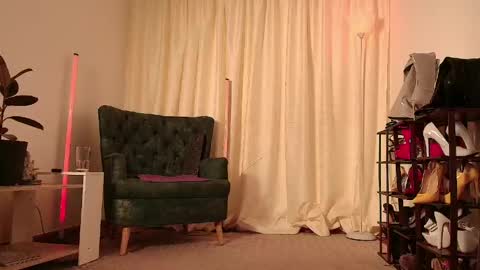 Im Valentina  online show from 06/03/26, 01:52