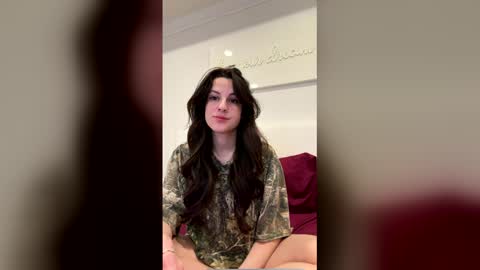 Snapshot of missmadsxx chatting on 05/13/26, 02:03 MADS online show from 05/13/26, 02:03