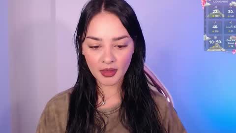 missmariana_ online show from 10/22/25, 12:22