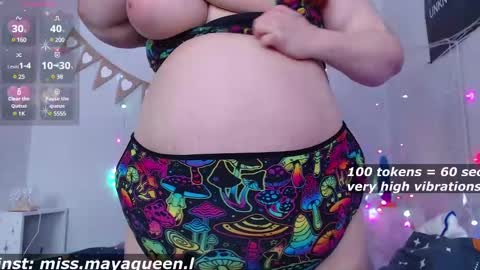 Snapshot of missmayaqueen chatting on 02/24/25, 12:59 Maya online show from 02/24/25, 12:59