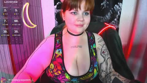 Snapshot of missmayaqueen chatting on 05/11/26, 09:45 Maya online show from 05/11/26, 09:45