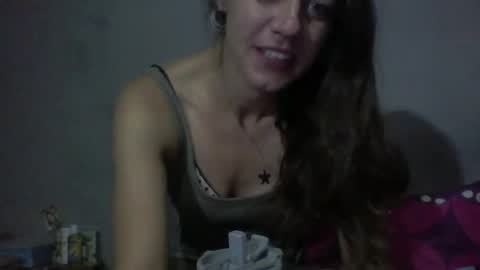 Snapshot of missmeandre chatting on 12/02/24, 07:16 4bdn couple online show from 12/02/24, 07:16