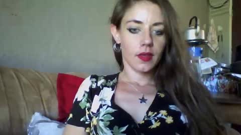 Snapshot of missmeandre chatting on 01/27/25, 11:11 4bdn couple online show from 01/27/25, 11:11