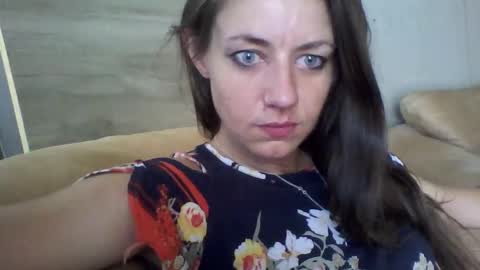 Snapshot of missmeandre chatting on 01/28/25, 09:30 4bdn couple online show from 01/28/25, 09:30