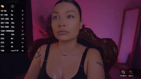 Snapshot of missmerciless chatting on 02/09/25, 06:11 LUXXANDRA online show from 02/09/25, 06:11