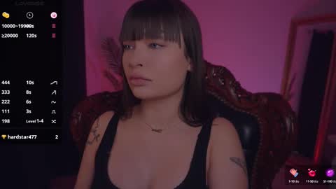 Snapshot of missmerciless chatting on 02/10/25, 08:31 LUXXANDRA online show from 02/10/25, 08:31