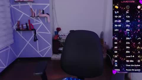 Miia online show from 02/07/25, 06:13