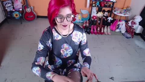 Snapshot of missmia2 chatting on 02/01/25, 04:54 Miss Mia online show from 02/01/25, 04:54