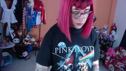 Miss Mia online show from 04/29/26, 05:30