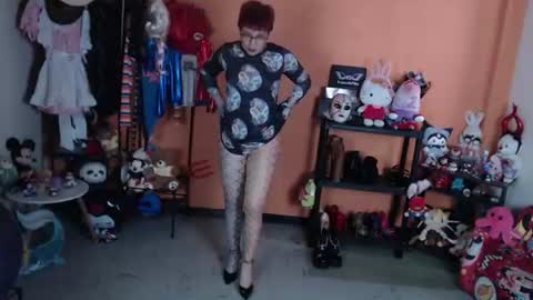 Snapshot of missmia2 chatting on 06/11/26, 05:55 Miss Mia online show from 06/11/26, 05:55