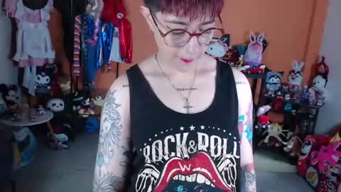 Miss Mia online show from 07/11/26, 01:14