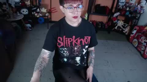 Miss Mia online show from 07/17/26, 10:33