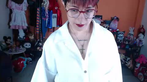Miss Mia online show from 08/02/26, 01:09