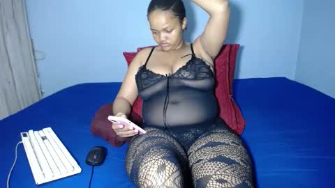 mimmi online show from 09/20/25, 07:09