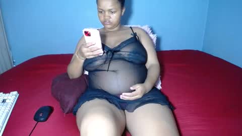 mimmi online show from 10/20/25, 06:25