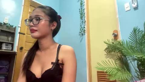 missminervaa online show from 01/10/26, 06:26