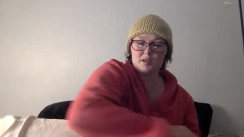 Snapshot of missmistressmal chatting on 11/29/25, 01:47 missmistressmal online show from 11/29/25, 01:47