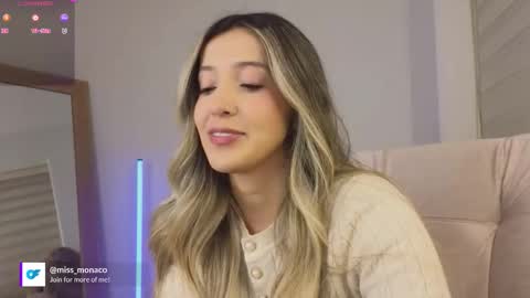 Snapshot of missmonaco chatting on 10/09/25, 03:37 Emma Rivera online show from 10/09/25, 03:37