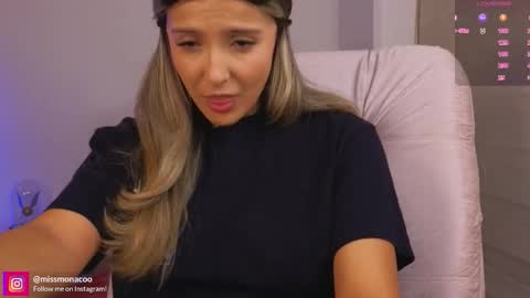 Snapshot of missmonaco chatting on 12/16/25, 03:00 Emma Rivera online show from 12/16/25, 03:00