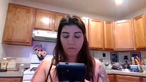 MissMona online show from 05/06/26, 11:43