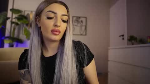 Miss Obsidian online show from 02/02/26, 08:51