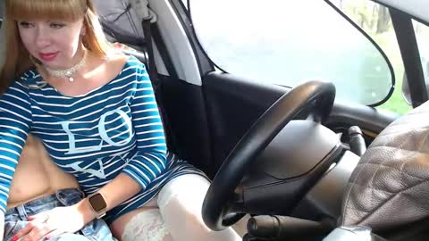 Olenka online show from 09/29/25, 09:03