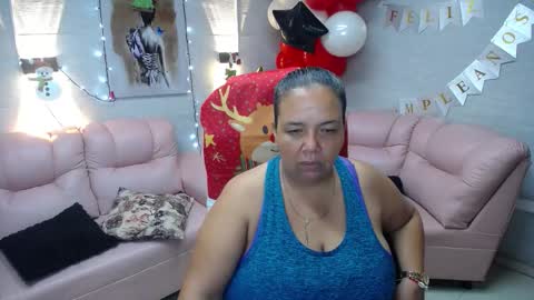 Penelope online show from 12/05/25, 12:14