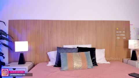 Emma Prada online show from 10/24/25, 12:01