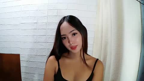 Snapshot of missrianmwua chatting on 07/09/26, 05:33 missrianmwua online show from 07/09/26, 05:33