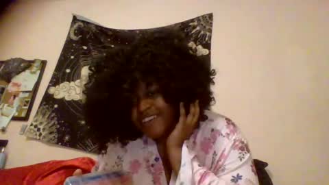 Snapshot of missrixx chatting on 08/10/26, 12:47 Rixxy online show from 08/10/26, 12:47
