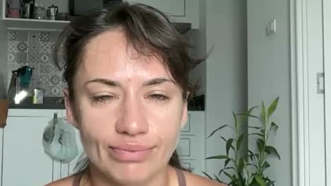 Snapshot of missroriann chatting on 05/11/26, 06:30 missroriann online show from 05/11/26, 06:30