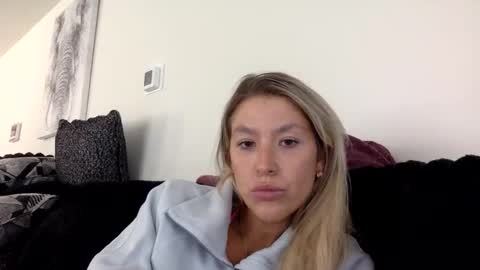 Alyssa online show from 05/01/26, 03:16