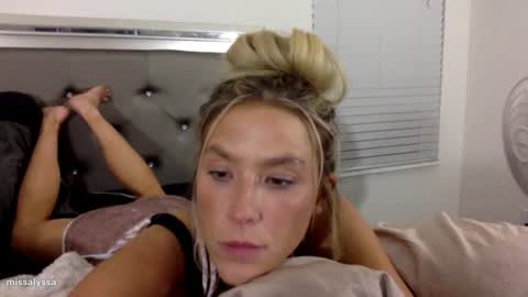 Alyssa online show from 06/17/26, 04:15